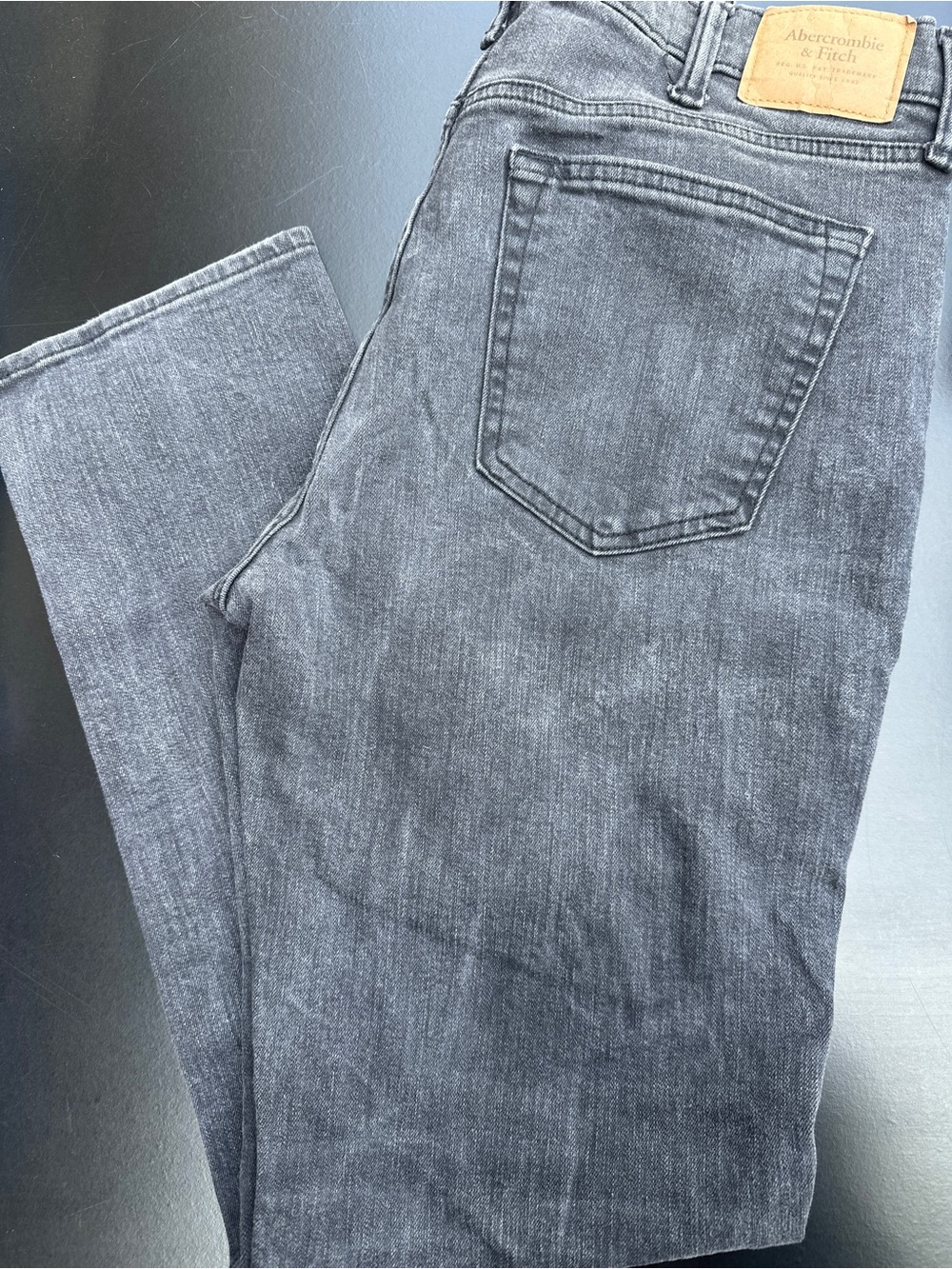 Abercrombie & Fitch Men's Faded black Jeans - Classic stretch